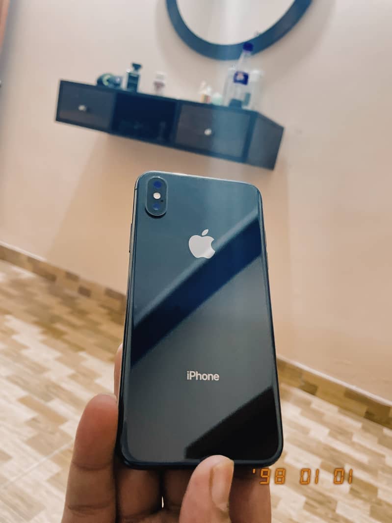 Apple iPhone X 2