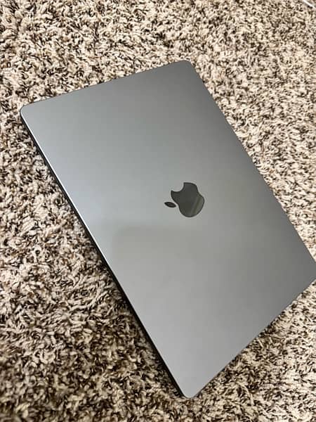 Macbook Pro M3 2