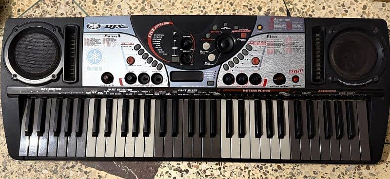 Yamaha DJX for sale in very good condition 5