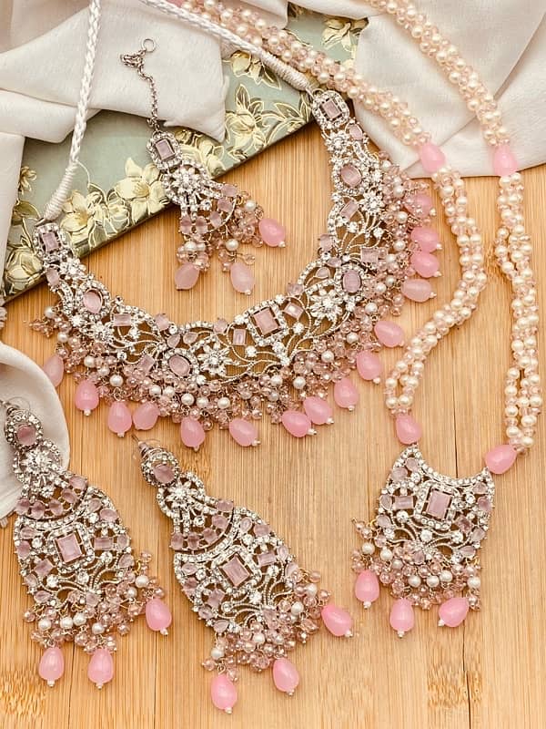 Elevate your style with stunning women’s jewelry  Bridal necklace set 2