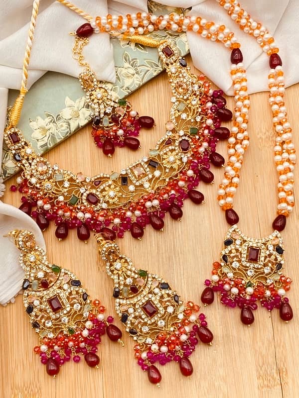 Elevate your style with stunning women’s jewelry  Bridal necklace set 4