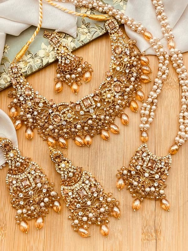 Elevate your style with stunning women’s jewelry  Bridal necklace set 7