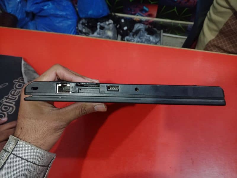 Lenovo Thinkpad X240 4