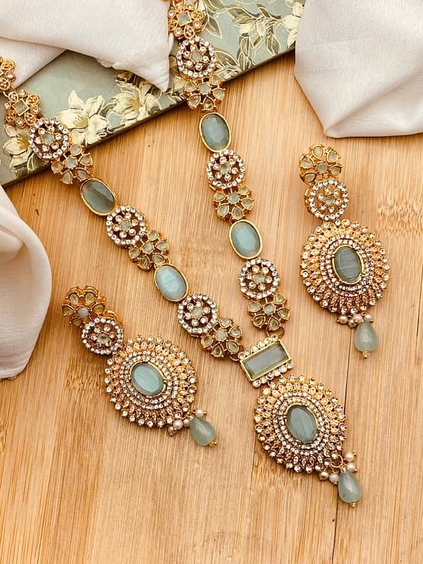 Elevate your style with stunning women's jewelry 5