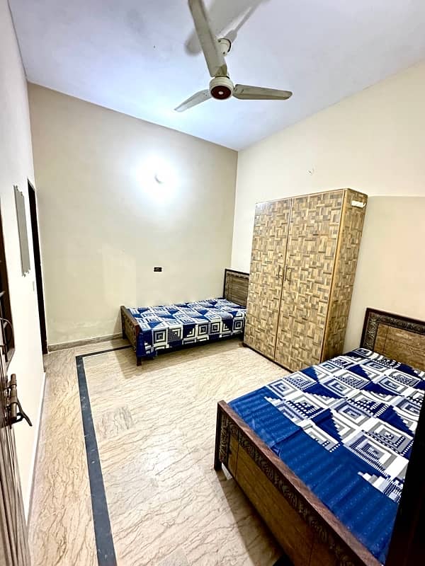 Luxury Rooms Boys Hostel Johar Town 0