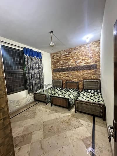 Rooms for Boys Hostel Johar town UMT