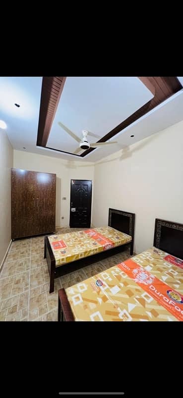 Luxury Rooms Boys Hostel Johar Town 11