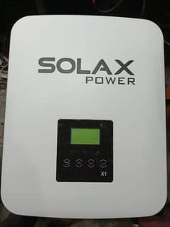 So lax  Ongrid solar inverter 5200w single phase new condition  5.2kw