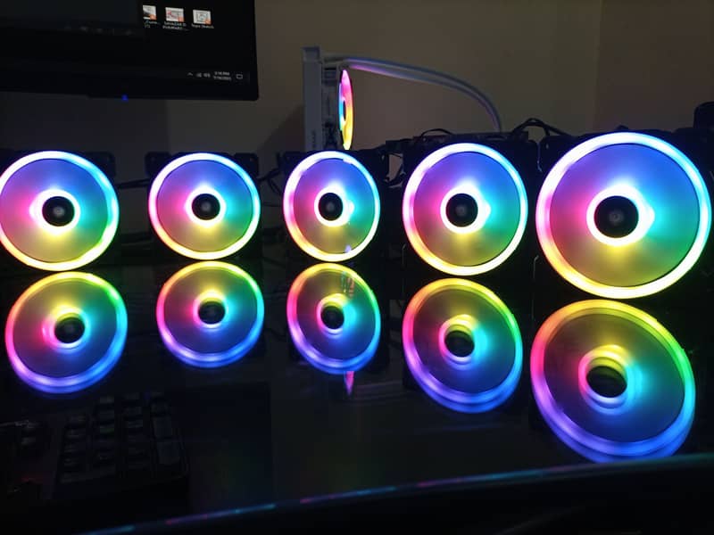 Corsair H100i RGB Paltinum SE - LL120 fans -RM1000X PSU Power supply 8