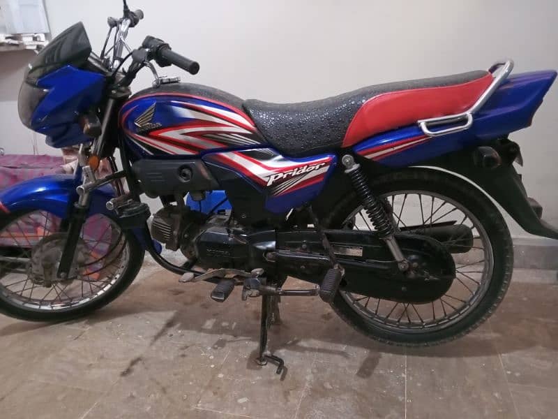 Honda Pridor (Brand New Condition-single hand used) 4