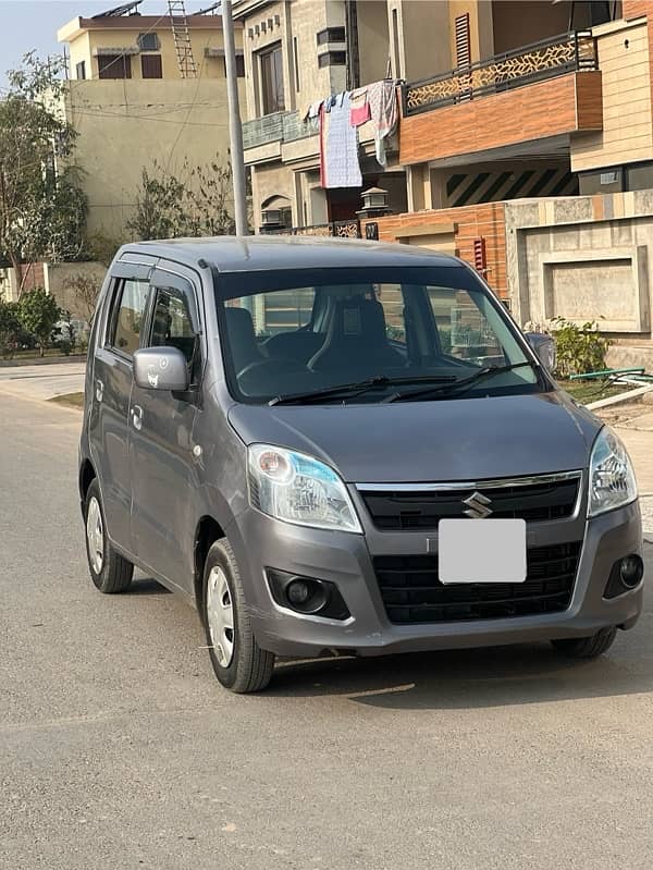 Suzuki Wagon R 2015 14