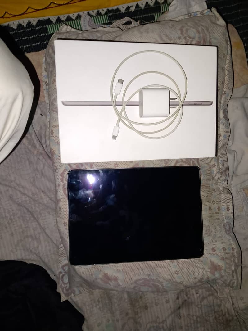 Ipad 9 generation 64gb 3