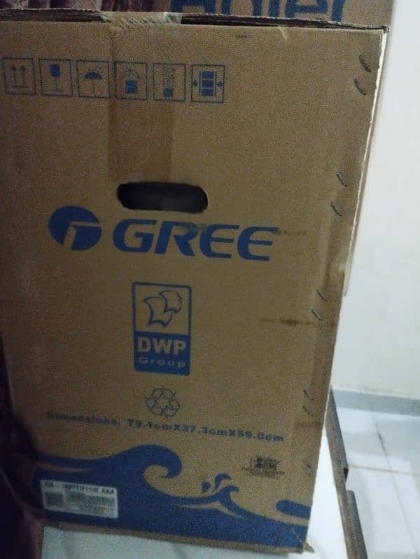 Gree GS 18Pith11W, 1.5 Ton inverter AC,Heat & Cool,410A Gas,Box Packed 3