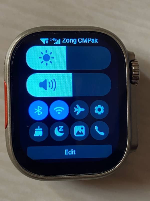 EZ2 4G Smartwatch 1