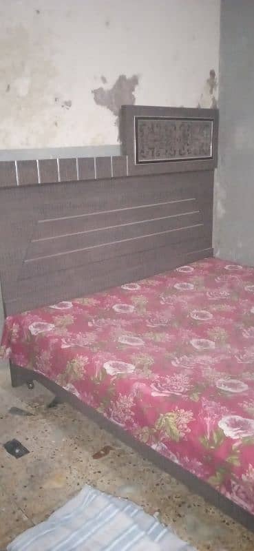 bed set with good condition 1