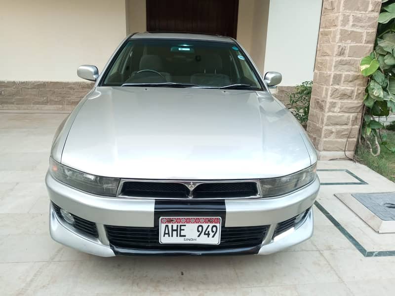 Mitsubishi Galant 2005 Auto/Sunroof Outclass 100% Original in DHA 0