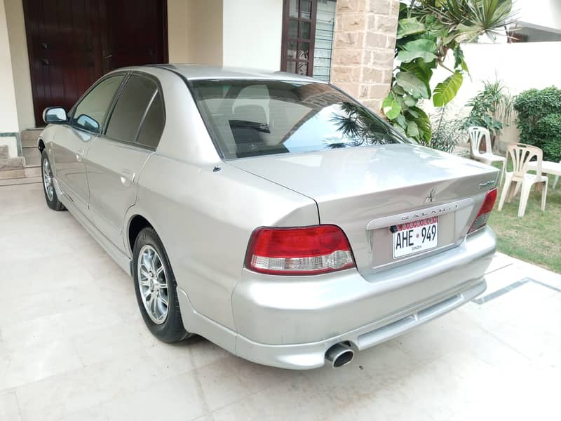 Mitsubishi Galant 2005 Auto/Sunroof Outclass 100% Original in DHA 5