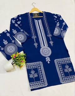 2 PCs women stitched cloth