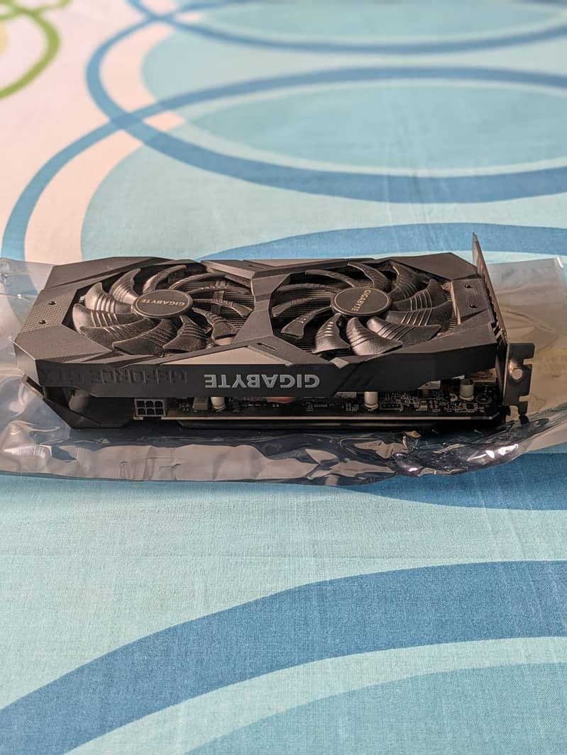 Gigabyte Windforce OC 1650 Super 4GB GPU with Box 2