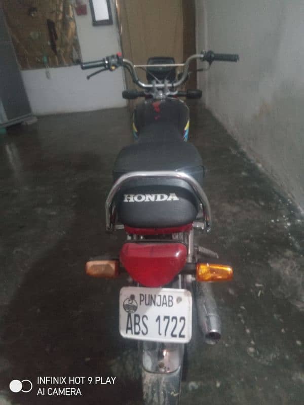 Honda 70 cc 21 model ha but 22 ka satikar ha baki total janman h 4