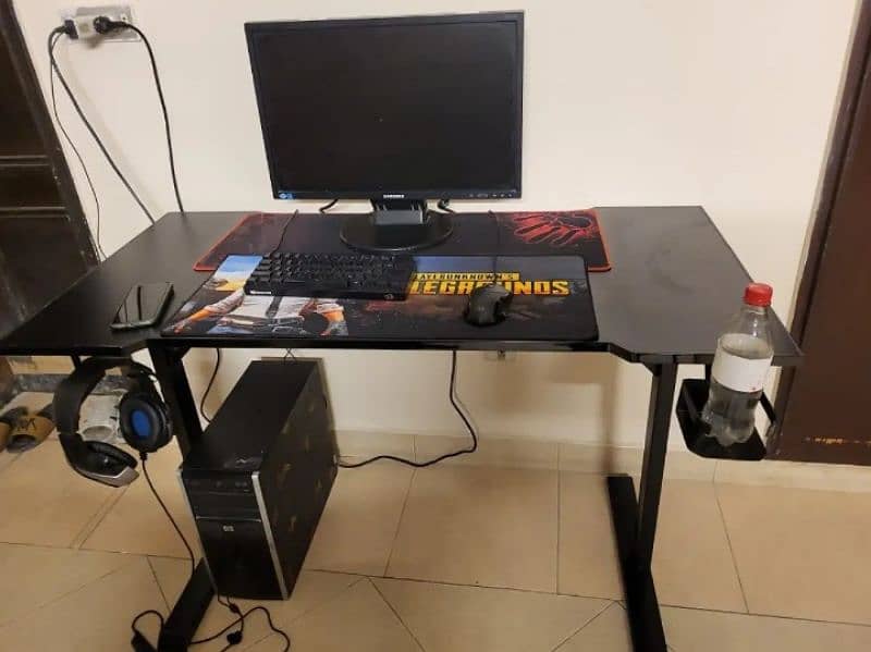 Computer Table 3