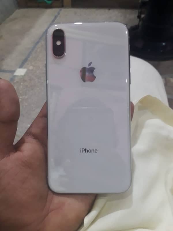 iPhone XS 0