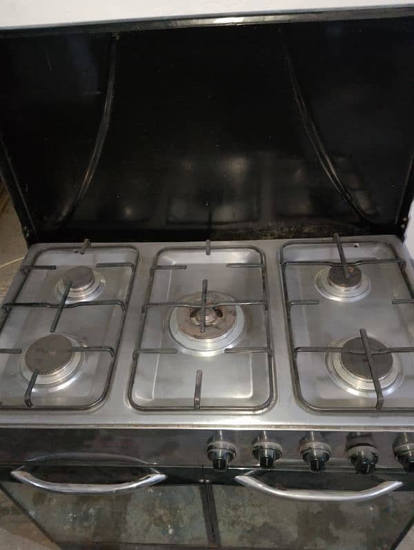 branded cooking range 0