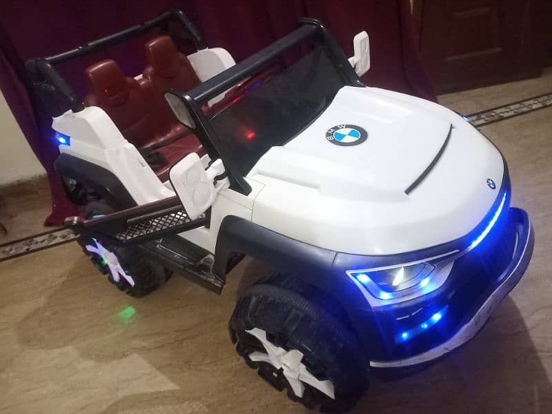 BMW jambo size Kids Jeep car 8motors power doors, remotecontrol, swing 8