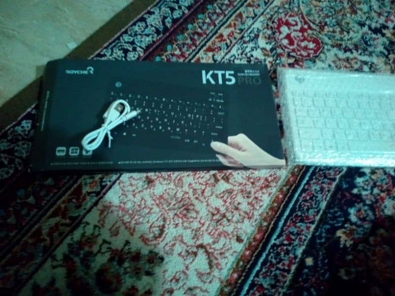 chargeable wireless keyboard 2