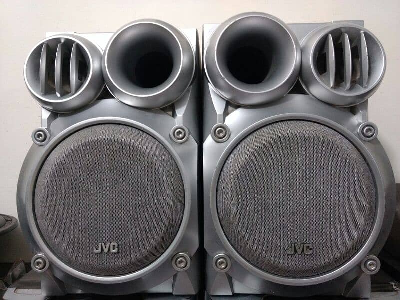 JVC woofer speaker 0