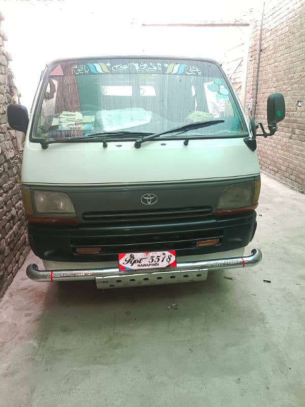 Toyota Hiace 1990 1