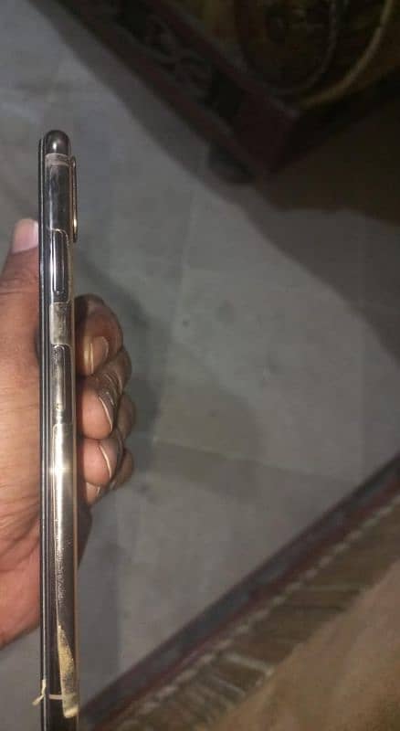 Sell My I Phone XS Max 6