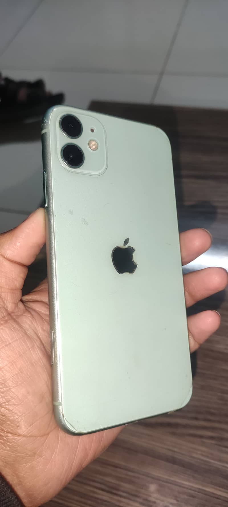 Apple iPhone 11 0