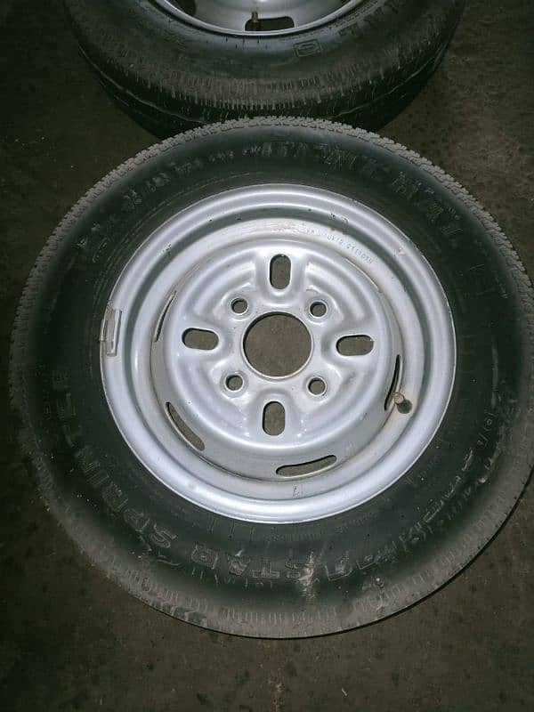 Suzuki Bolan Tyres 6