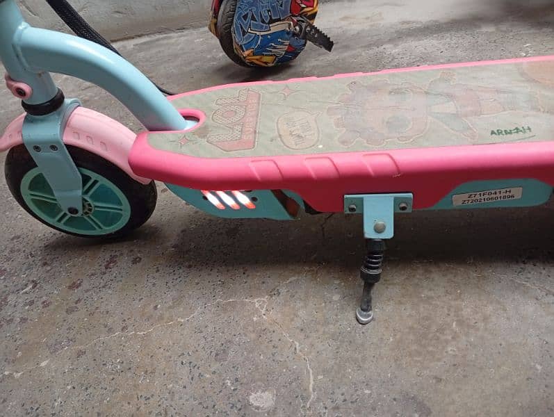 electric Scooty for kids 1