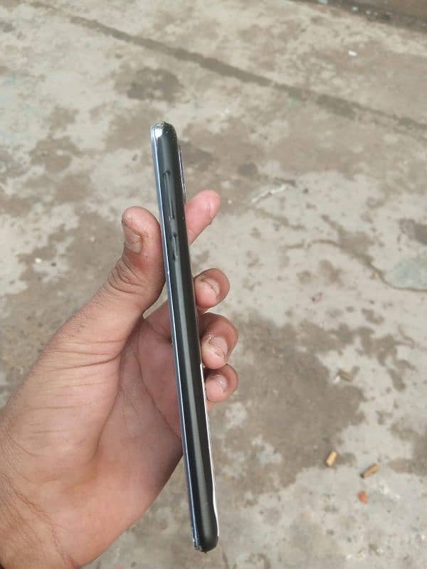 aquos r2 2 official pta back brak  approved 10/9 condition 0