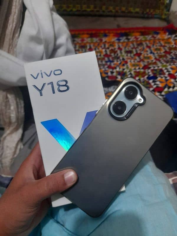 Vivo Y18 6+128GB 1