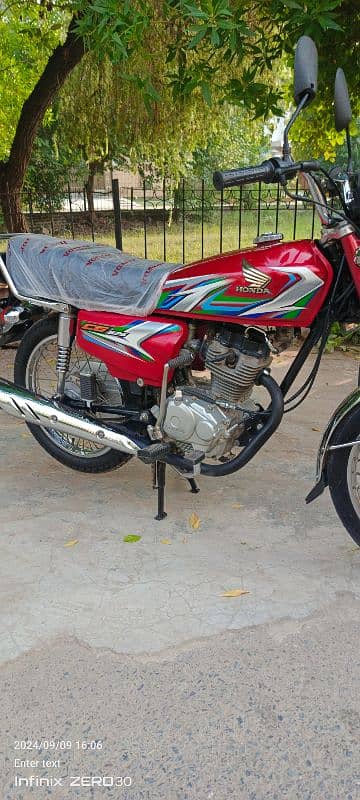 Honda 125 23 model original red color ha 7