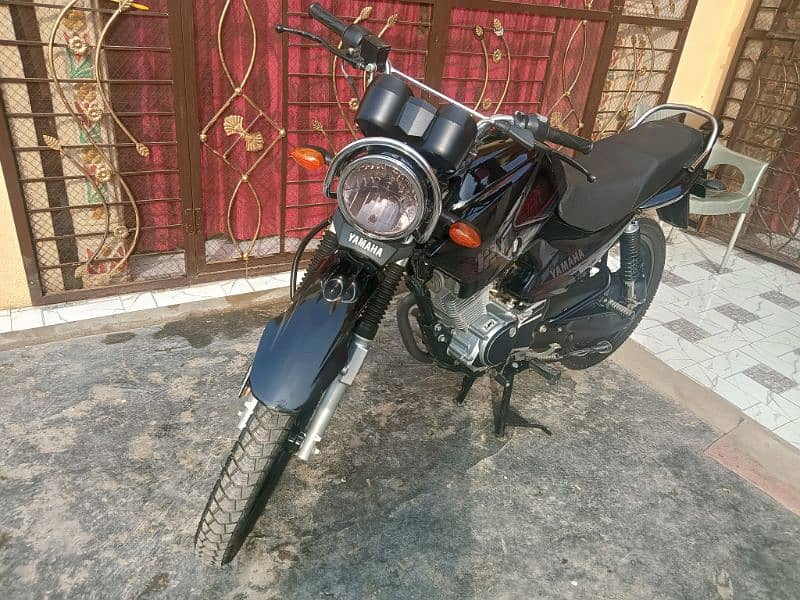 Yamaha YBR g 125 2