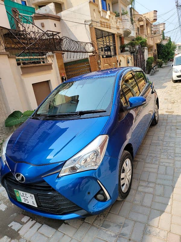 Toyota Vitz 2017 5