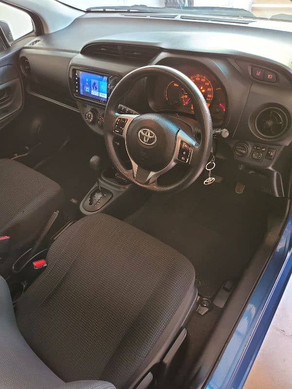 Toyota Vitz 2017 12