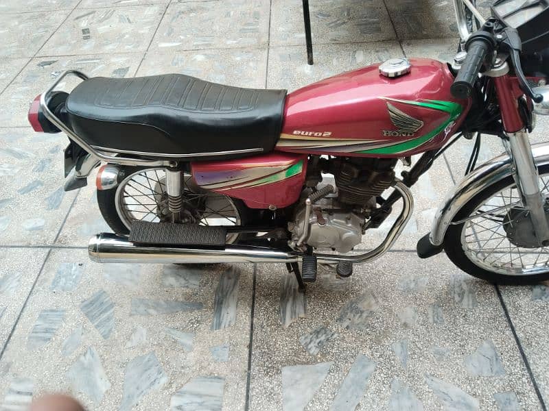 Honda 125 Javen condition 3