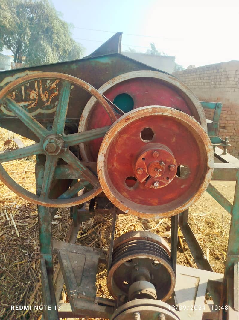 tractor thresher machine 1