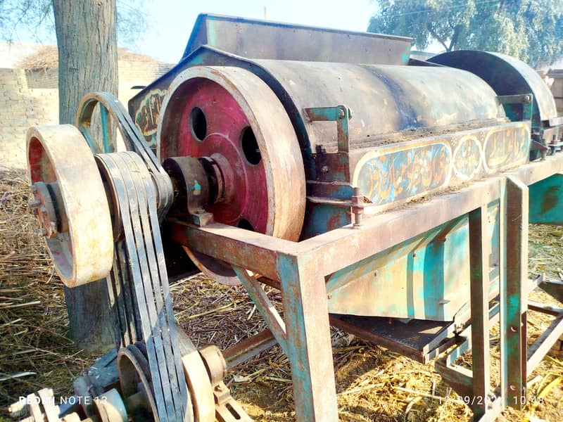 tractor thresher machine 2