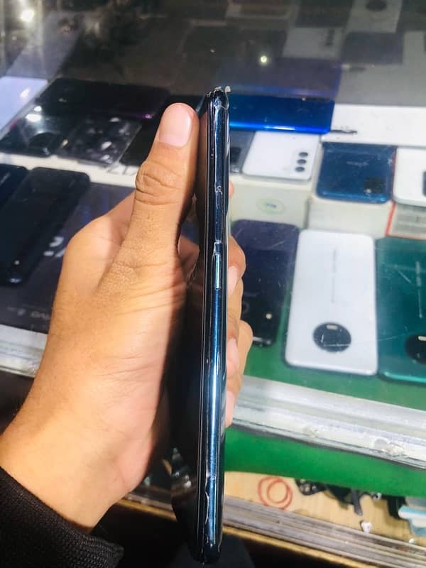 oppo reno 2f 3