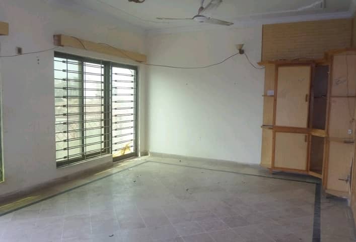 2100 Square Feet Upper Portion For rent In G-11/2 Islamabad 1