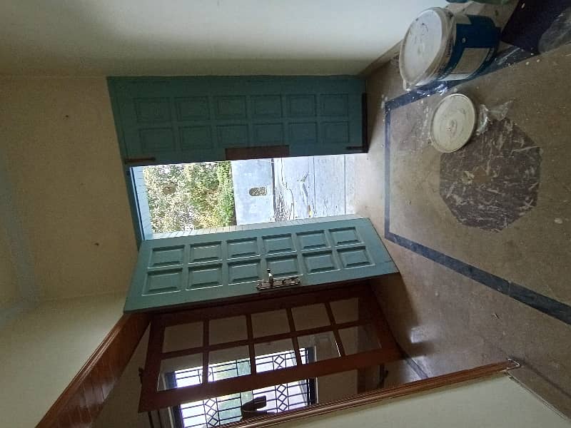 i-8/3.40x80 double storey House available for rent office family guest house purpose available for rent 9