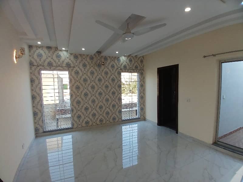 5 Marla Owner Builder House For Sale in D Balok 22