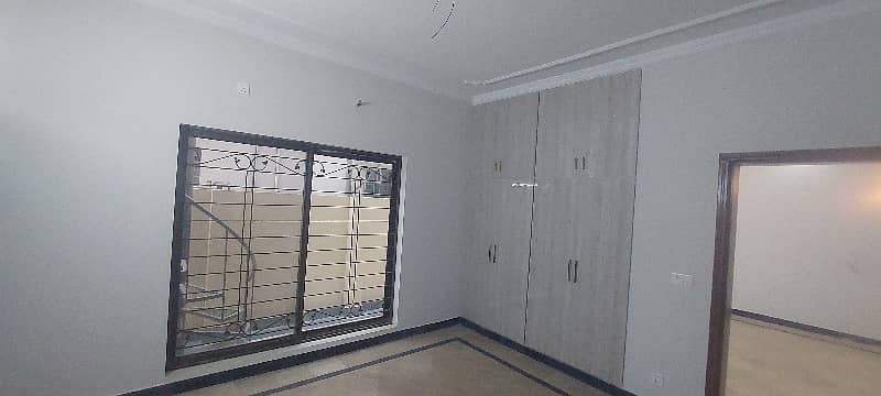 10 Marla Portion For Rent In C Block Bankers Co-Operative 1