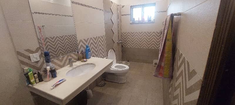 1 Kanal Lower Portion For Rent In B Balok 6